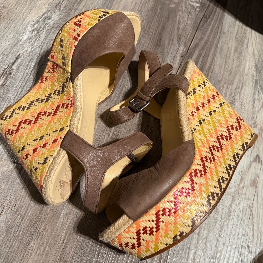 SOLD - Picture 2 of 6